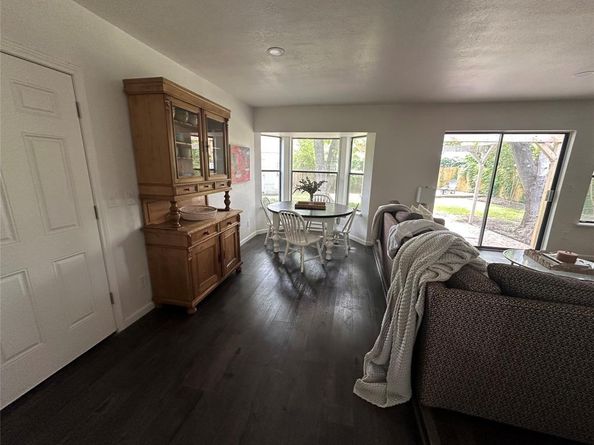 816  Northwood Road , Fort Worth Texas 76107