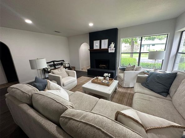 816  Northwood Road , Fort Worth Texas 76107