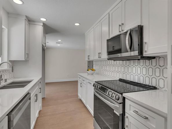 12271  High Meadow Drive , Dallas Texas 75234