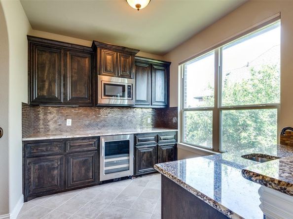 5812  Chalford  , Colleyville Texas 76034