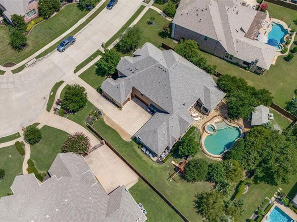 5812  Chalford  , Colleyville Texas 76034