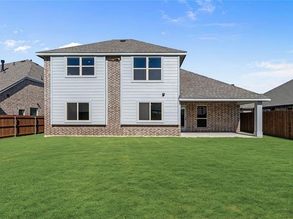 404  Atlas Cedar Drive , Glenn Heights Texas 75154