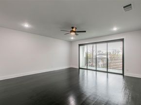407  Dubois Avenue , Dallas Texas 75203