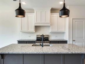 514  Hillcrest Circle , Justin Texas 76247