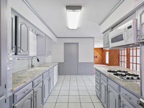 2915  Touraine Drive , Dallas Texas 75211