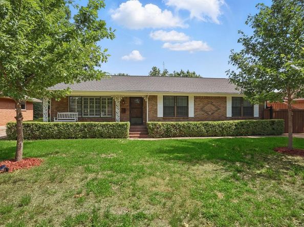 2915  Touraine Drive , Dallas Texas 75211