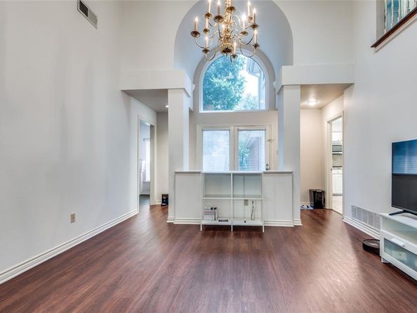 924  Mccoy Drive , Irving Texas 75062