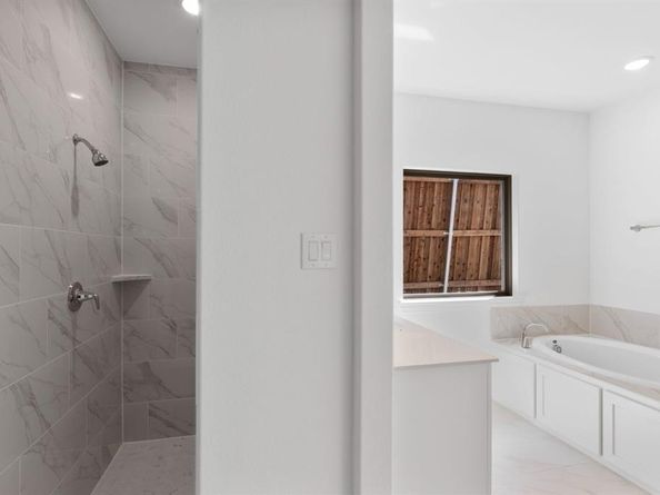 629  Carlow Way , Celina Texas 75009