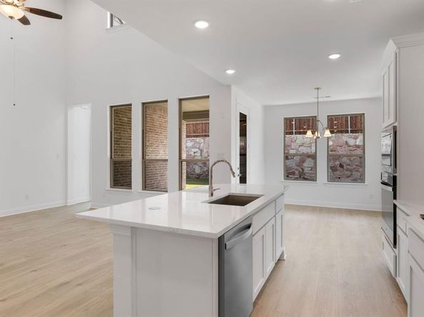 629  Carlow Way , Celina Texas 75009