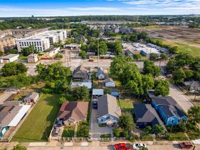 1413  Singleton Boulevard , Dallas Texas 75212
