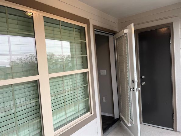 6108  Abrams Road  215, Dallas Texas 75231