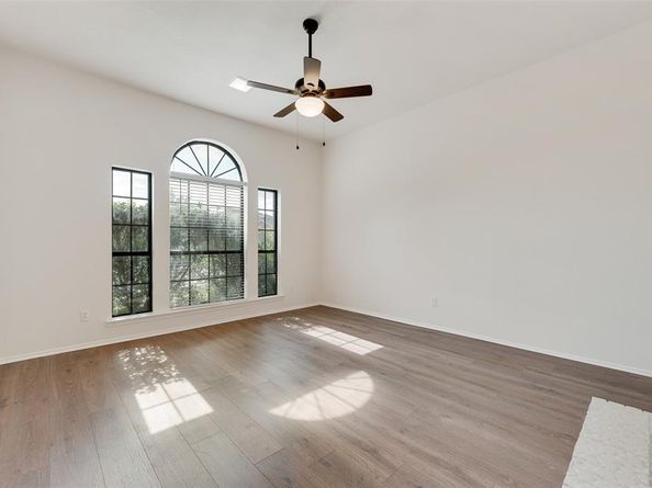 2018  Hearthside Lane , Garland Texas 75044