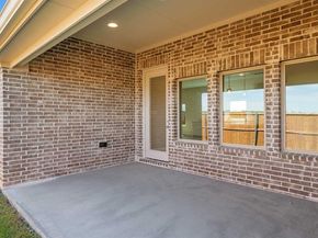704  Garrett Parkway , Celina Texas 75009