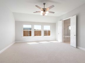 704  Garrett Parkway , Celina Texas 75009
