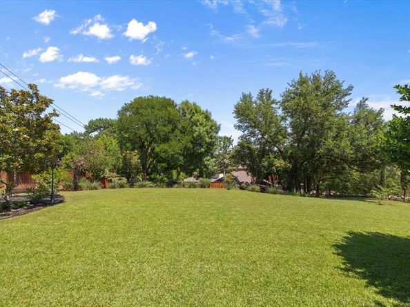 4308  Briarhaven Road , Fort Worth Texas 76109