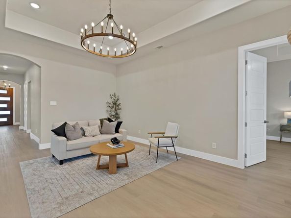 5332  Locke Avenue , Fort Worth Texas 76107