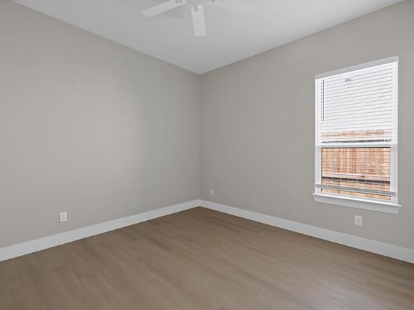 5332  Locke Avenue , Fort Worth Texas 76107