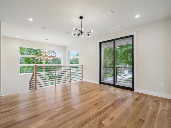 3902  Park Lane , Dallas Texas 75220