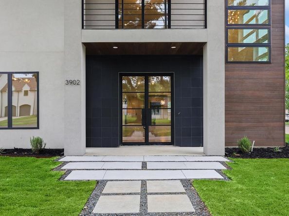 3902  Park Lane , Dallas Texas 75220