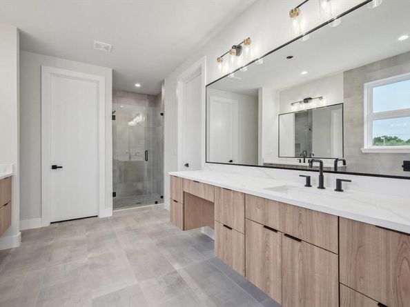 3902  Park Lane , Dallas Texas 75220
