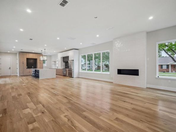 3902  Park Lane , Dallas Texas 75220