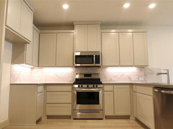 2538  Settlers Place , Garland Texas 75042