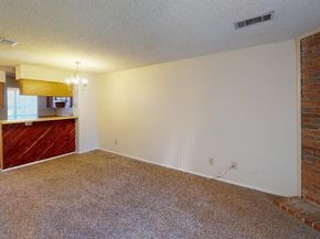 2281  Aspen Drive , Dallas Texas 75227