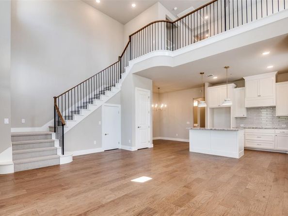 8044  Thomas Crossing , North Richland Hills Texas 76180