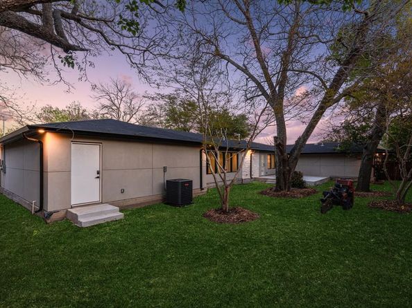 5200  Byers Avenue , Fort Worth Texas 76107