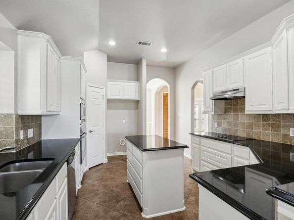 12141  Indian Creek Drive , Fort Worth Texas 76179
