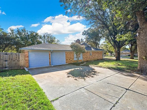 7101  Ellis Road , Fort Worth Texas 76112