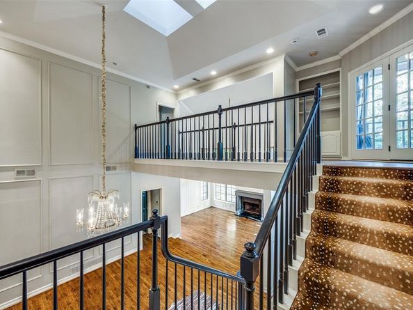 4350  Cochran Chapel Circle , Dallas Texas 75209