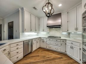 4350  Cochran Chapel Circle , Dallas Texas 75209