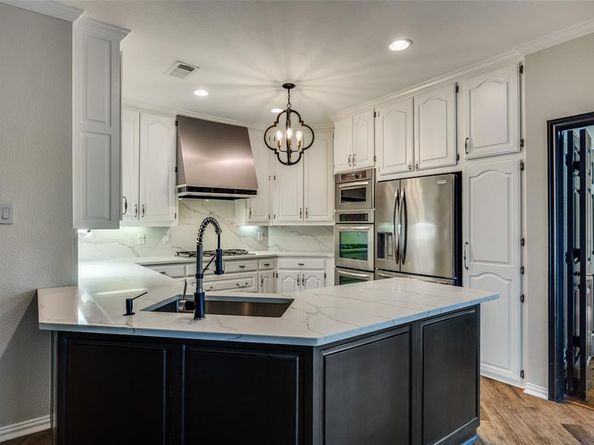 4350  Cochran Chapel Circle , Dallas Texas 75209