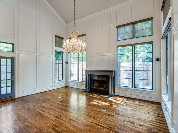 4350  Cochran Chapel Circle , Dallas Texas 75209
