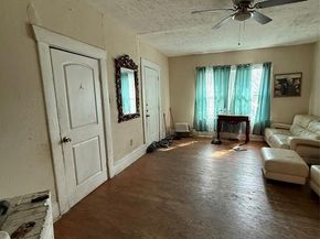 1247  Georgia Avenue , Dallas Texas 75216