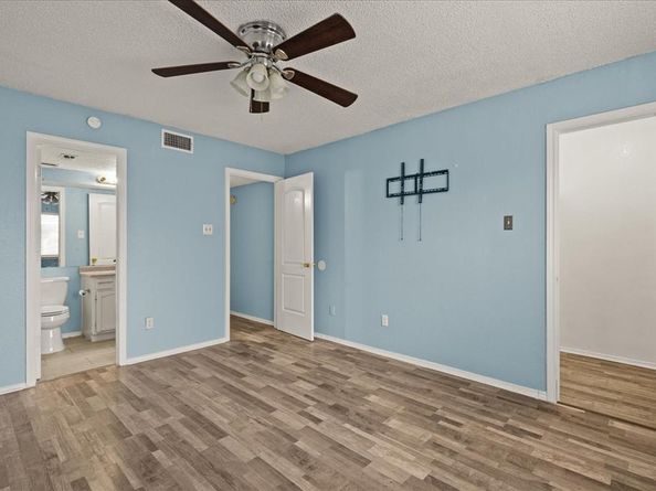 3812  Duck Creek Drive , Garland Texas 75043