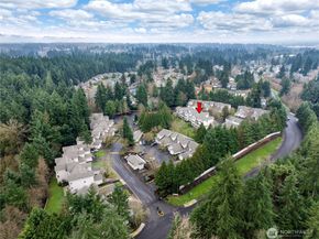 2051 S 368th Place 808, Federal Way WA 98003