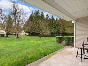 2051 S 368th Place 808, Federal Way WA 98003