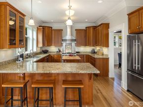 5113 47th Avenue NE, Seattle WA 98105