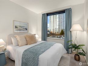 10610 NE 9th Place 809, Bellevue WA 98004