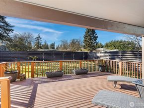 23905 43rd Avenue S, Kent WA 98032