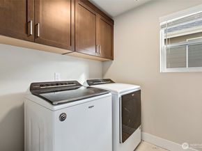 1109 146th Street SW 6, Lynnwood WA 98087