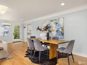 7204 NE Baker Hill Road, Bainbridge Island WA 98110