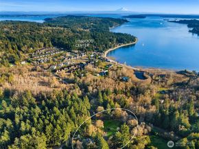 7204 NE Baker Hill Road, Bainbridge Island WA 98110