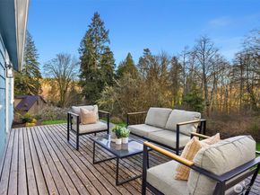 7204 NE Baker Hill Road, Bainbridge Island WA 98110