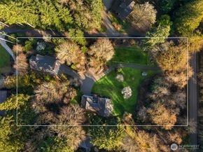 7204 NE Baker Hill Road, Bainbridge Island WA 98110