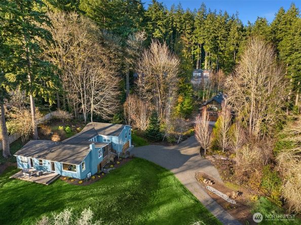 7204 NE Baker Hill Road, Bainbridge Island WA 98110