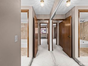 31727 47th Lane SW C, Federal Way WA 98023