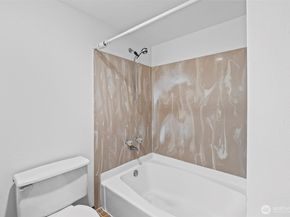 31727 47th Lane SW C, Federal Way WA 98023